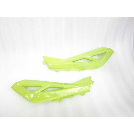Obudowa lewa łącznik baku zielona Street-R 125