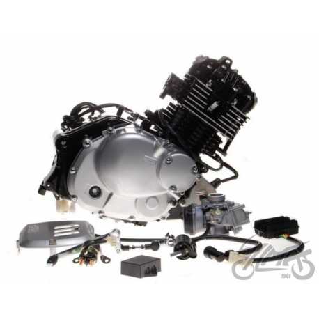 SILNIK KPL DO SUZUKI GN125